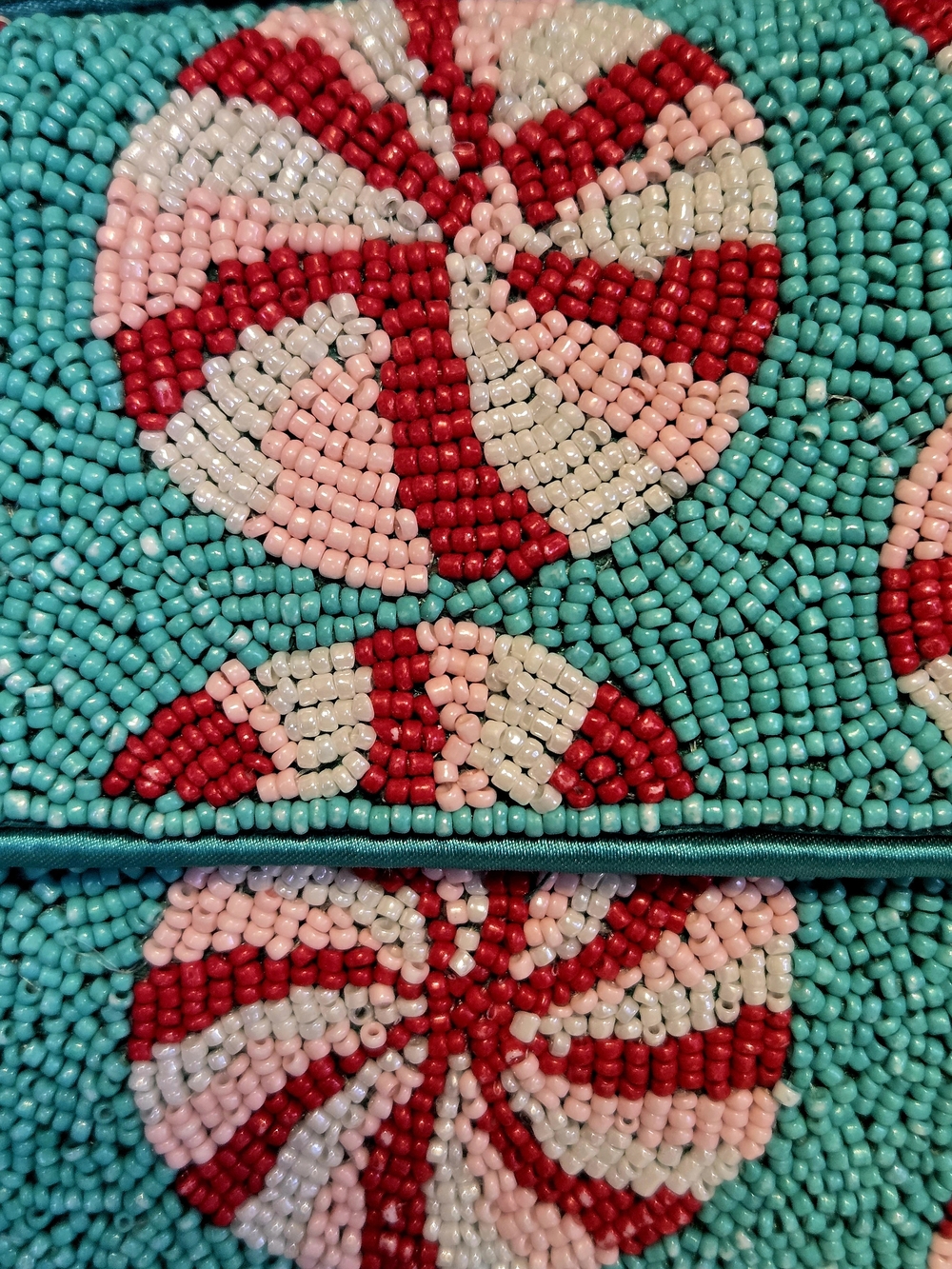 NEW Rachel Zoe Designer Peppermint Theme Beaded Shoulder & Mini Bag Set In Box - Picture 6 of 7